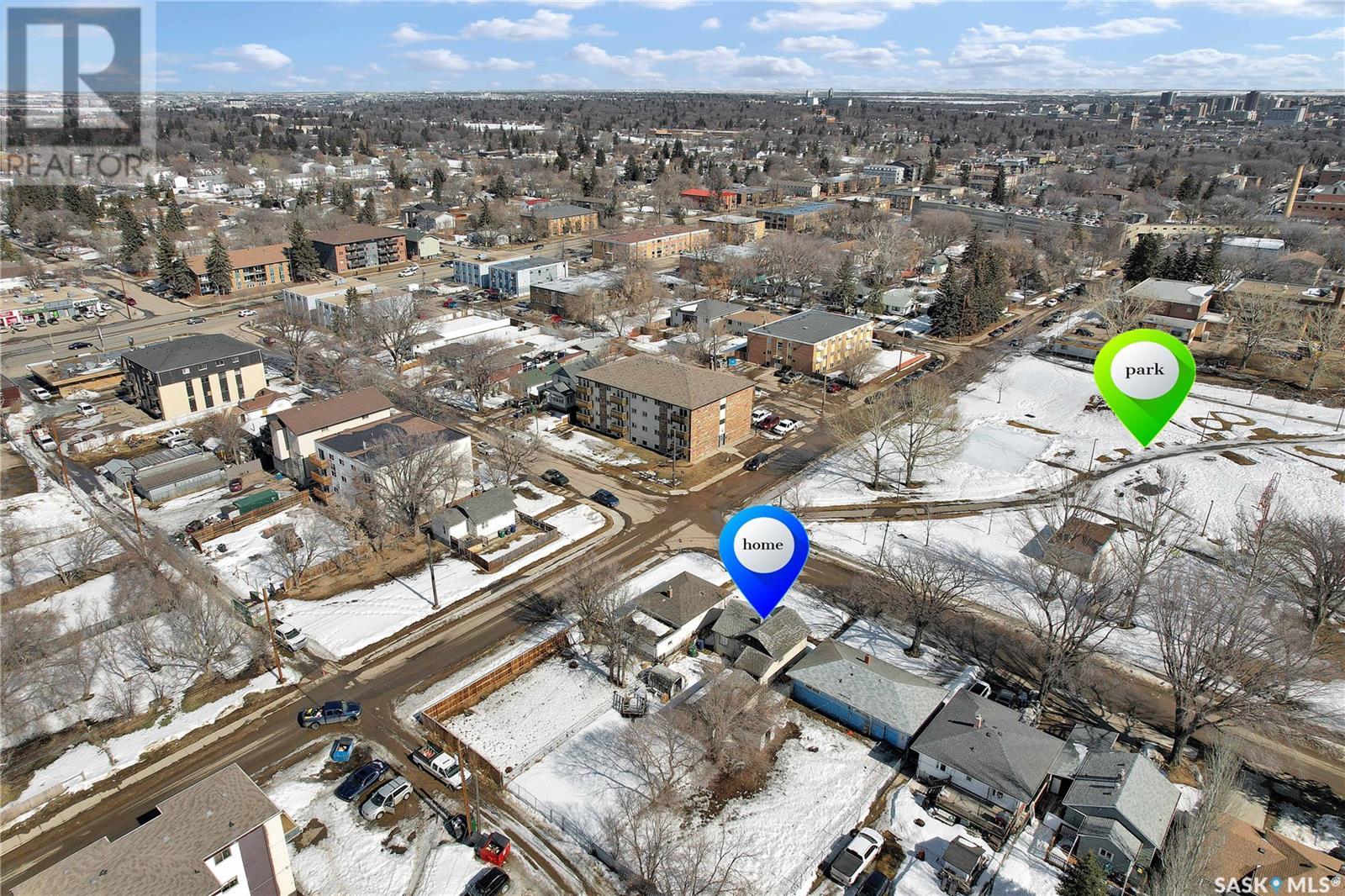 Photo 18 of 203 U Avenue S, Saskatoon SK