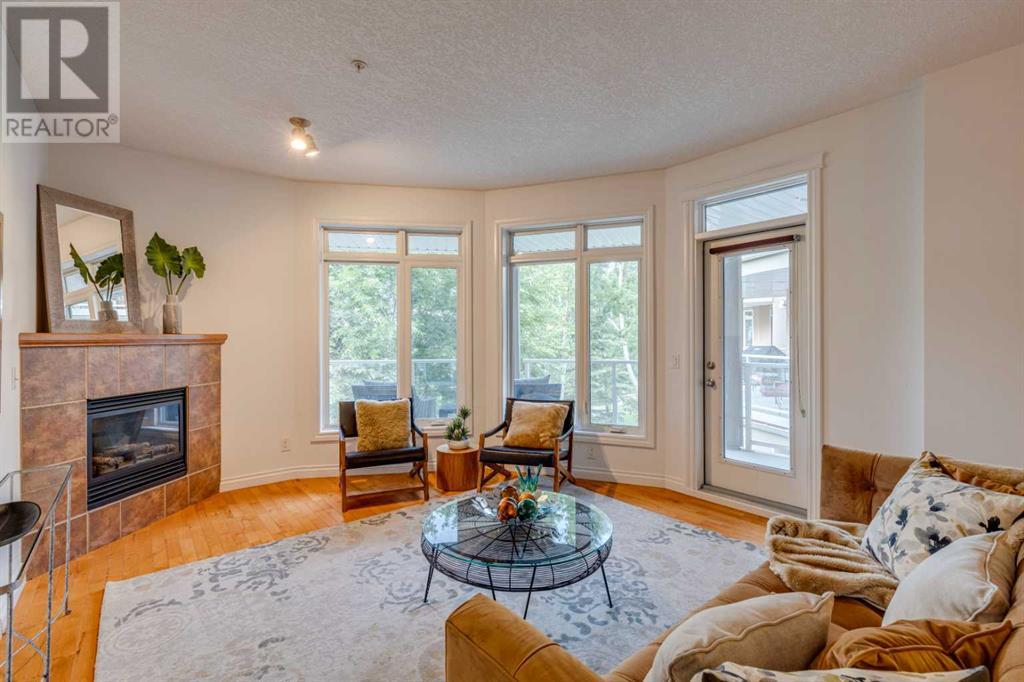 Single Family House for Sale in   Hemlock Crescent SW Spruce Cliff Calgary 
