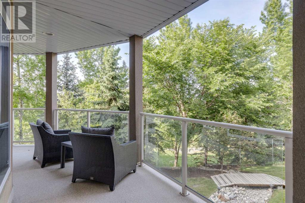 Single Family House for Sale in   Hemlock Crescent SW Spruce Cliff Calgary 