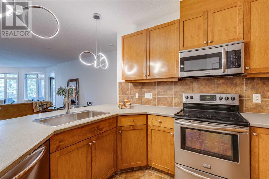 Single Family House for Sale in   Hemlock Crescent SW Spruce Cliff Calgary 