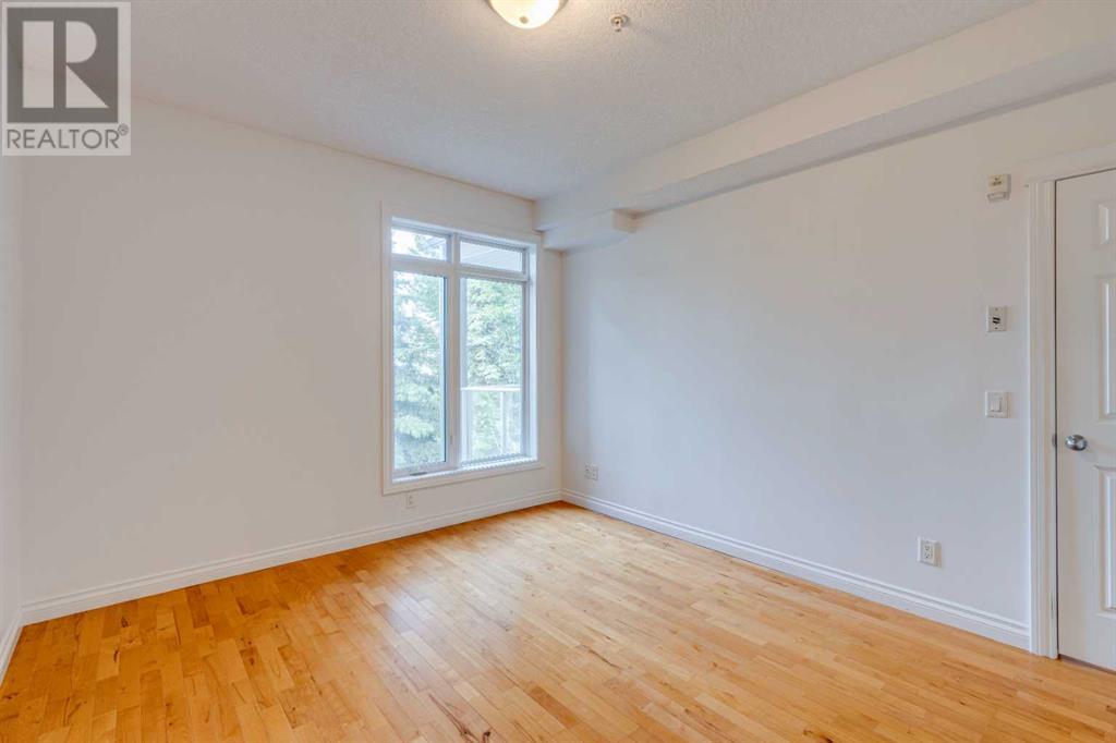 Single Family House for Sale in   Hemlock Crescent SW Spruce Cliff Calgary 