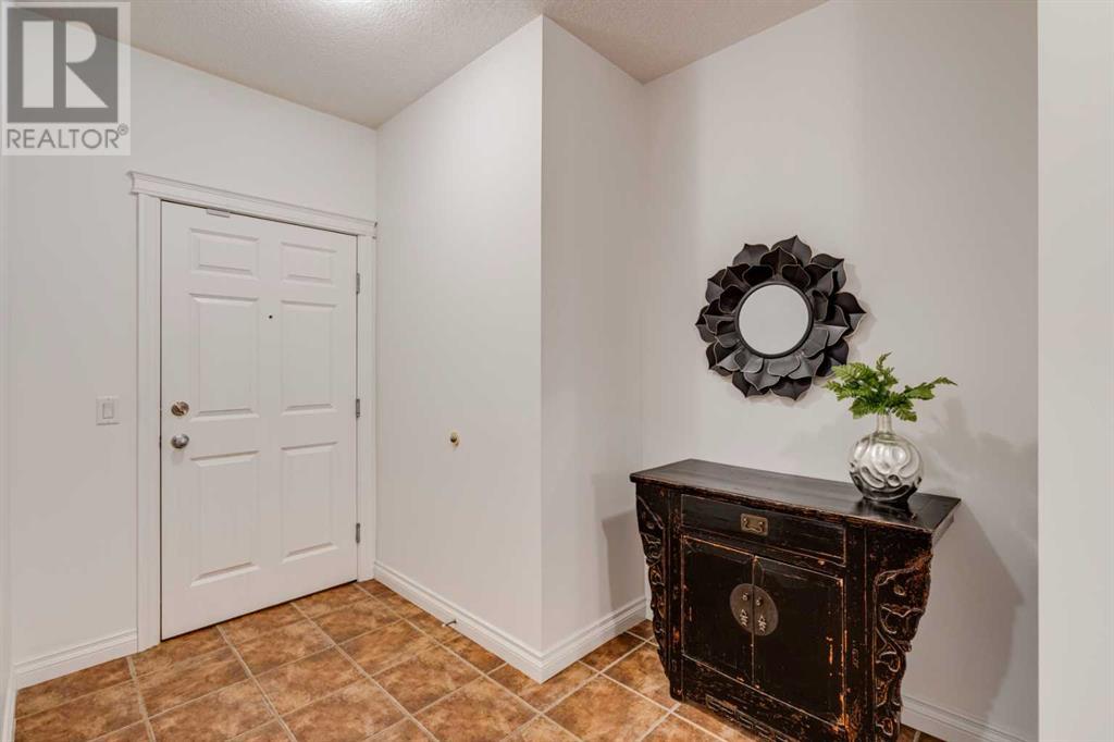 Single Family House for Sale in   Hemlock Crescent SW Spruce Cliff Calgary 