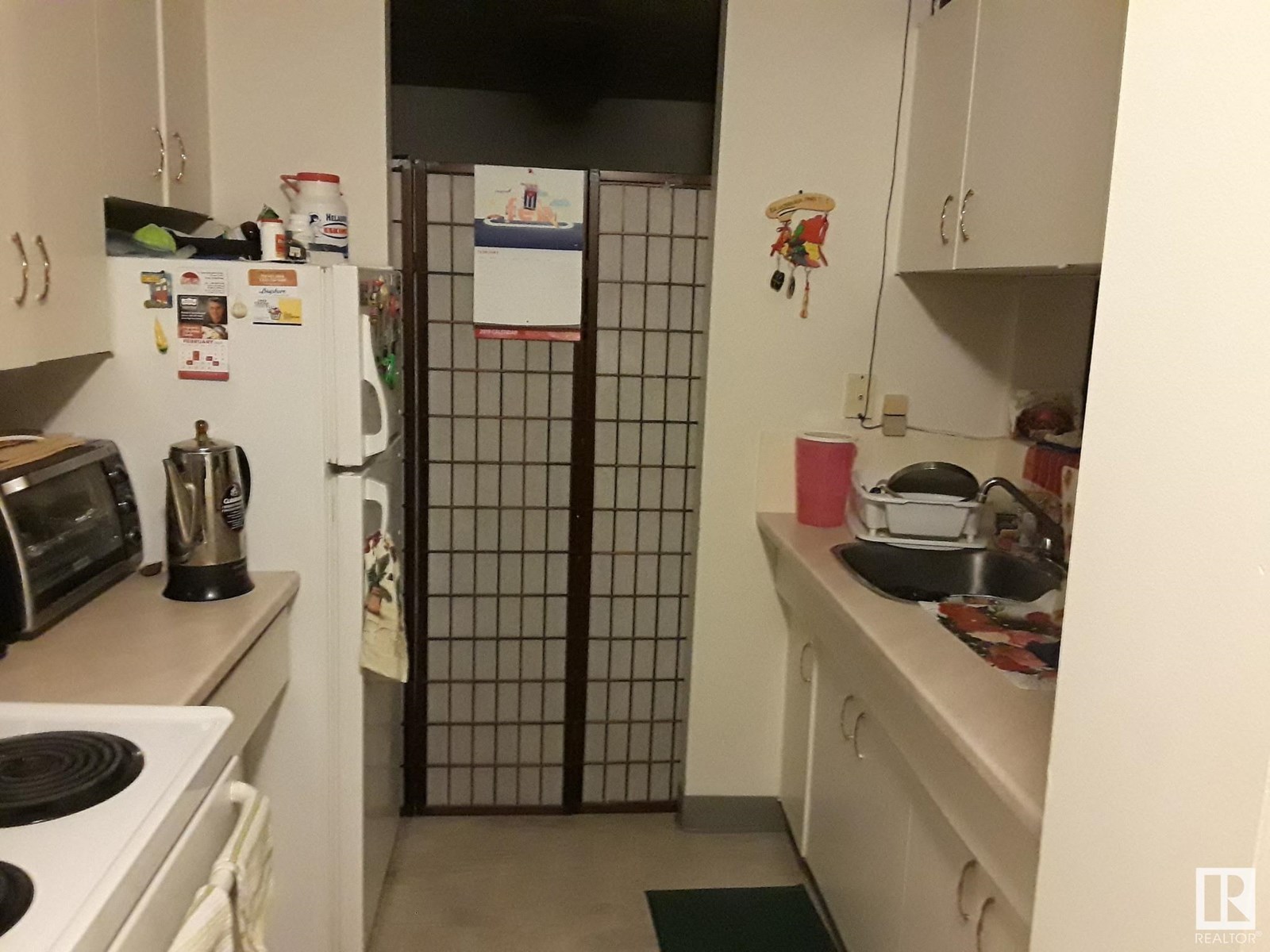 Photo 9 of 204 10160 116 St Nw, Edmonton AB
