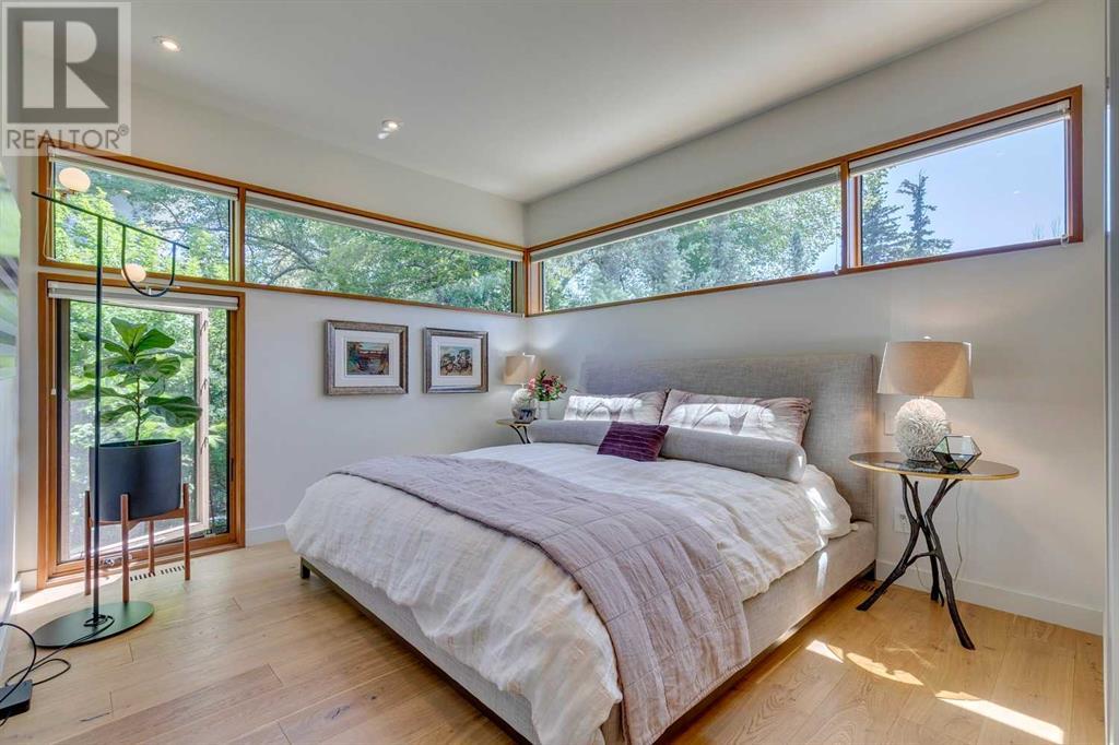 Single Family House Bungalow for Sale in  Prospect Avenue SW Upper Mount Royal Calgary 