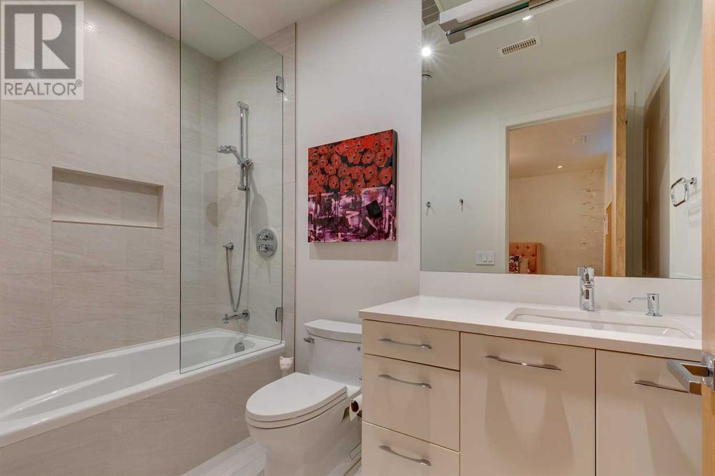 Single Family House Bungalow for Sale in  Prospect Avenue SW Upper Mount Royal Calgary 