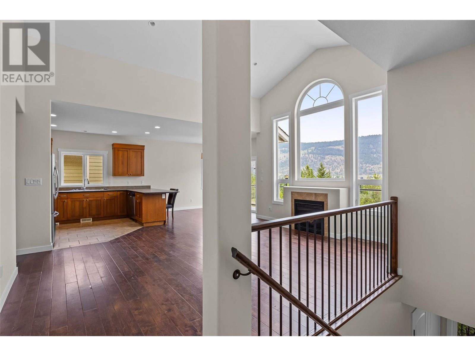 Photo 12 of 1189 Montgomery Place, Chase BC