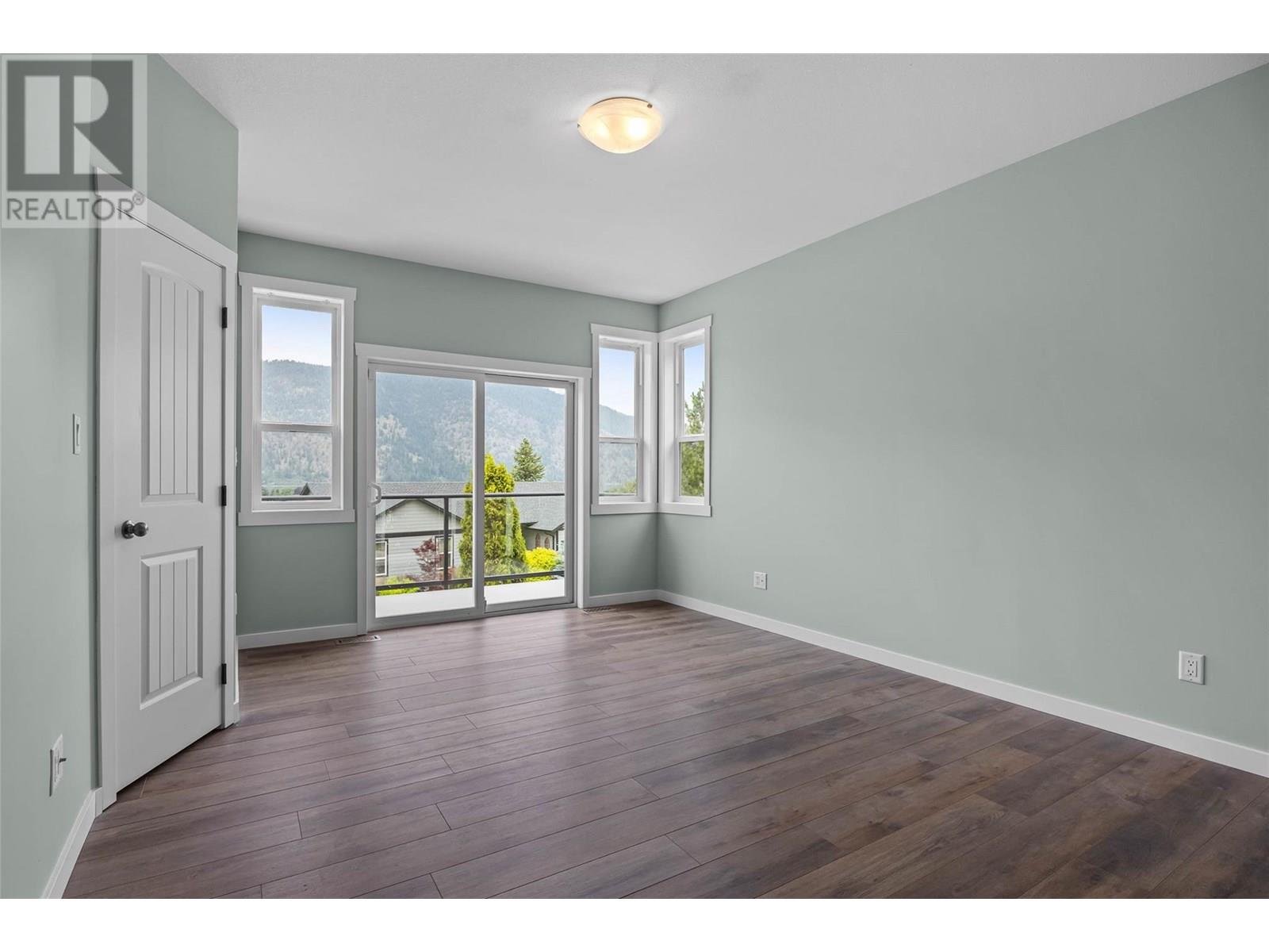 Photo 14 of 1189 Montgomery Place, Chase BC