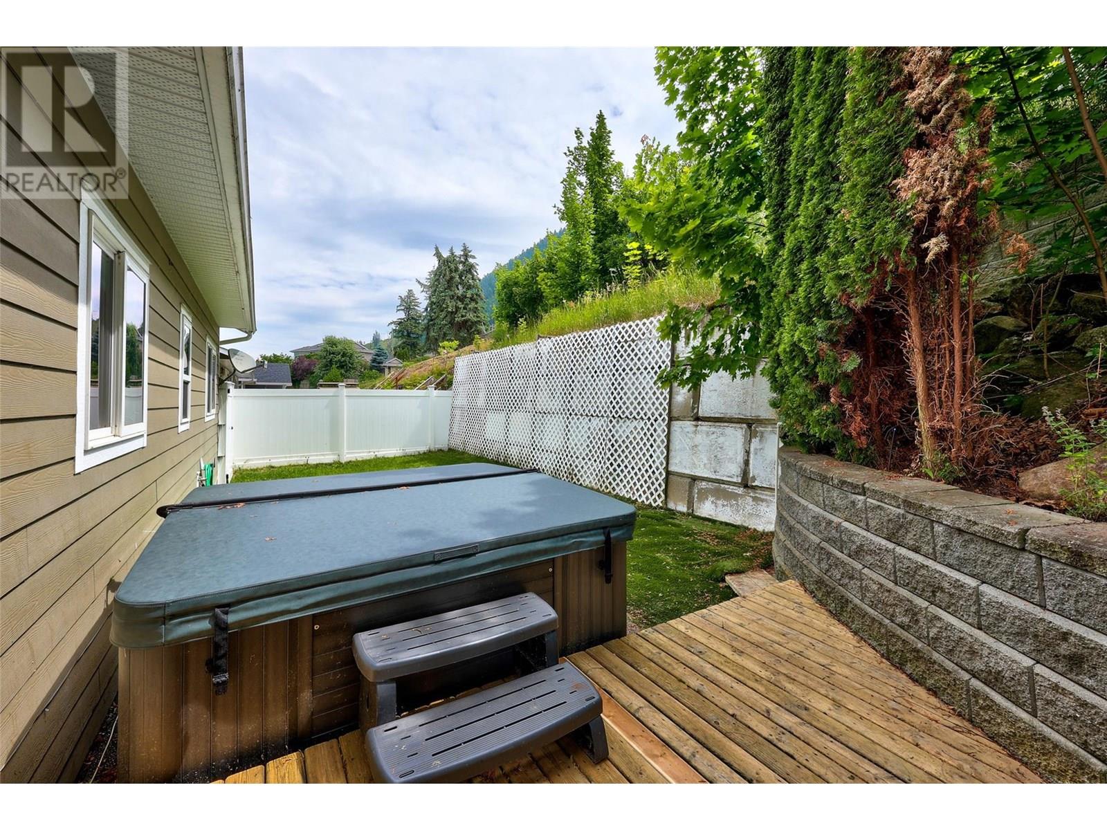 Photo 33 of 1189 Montgomery Place, Chase BC
