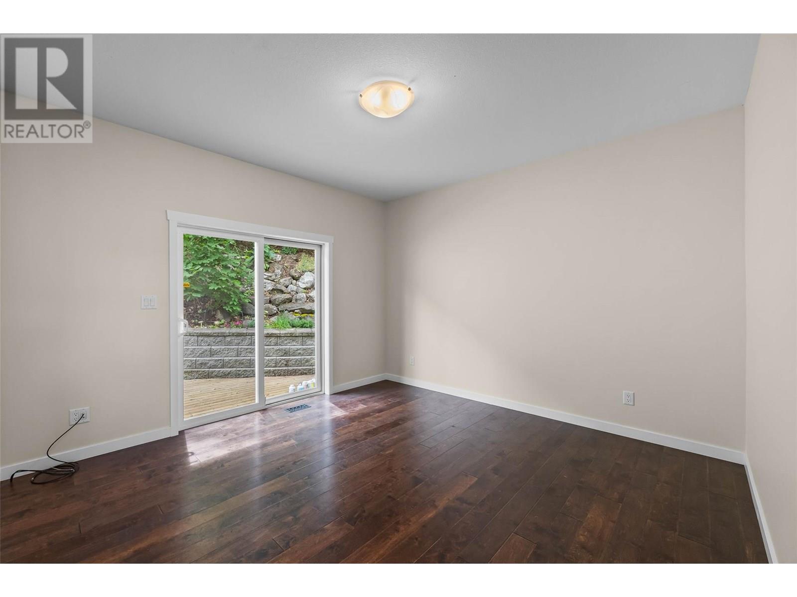 Photo 8 of 1189 Montgomery Place, Chase BC
