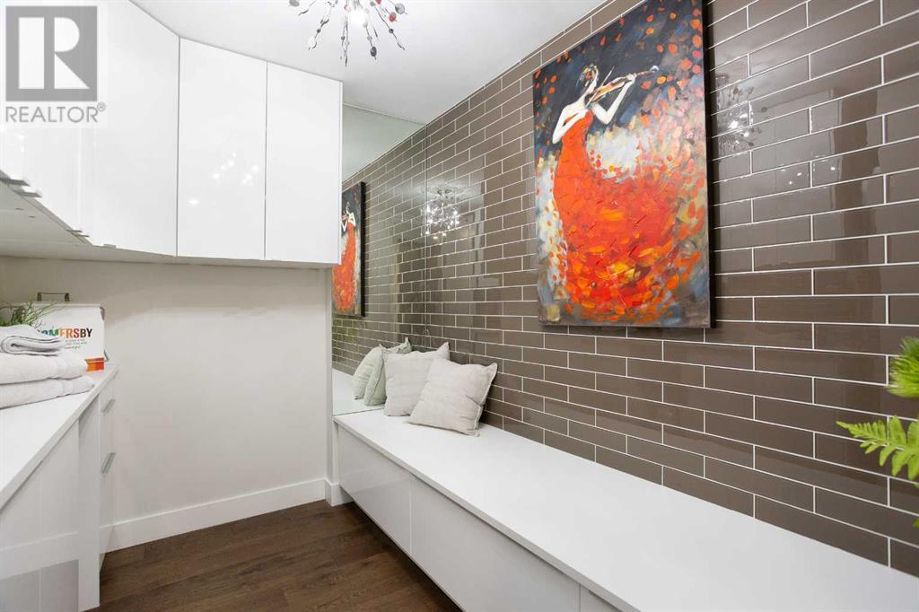 Single Family House for Sale in   Riverfront Avenue SW Chinatown Calgary 