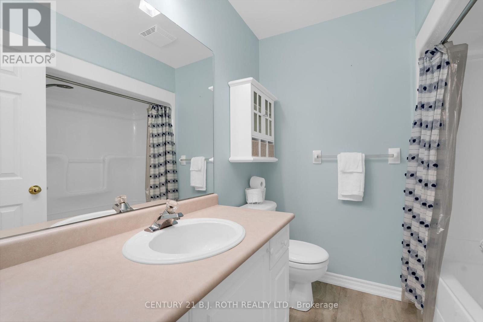 Photo 43 of 68 Davenport Drive, Springwater ON