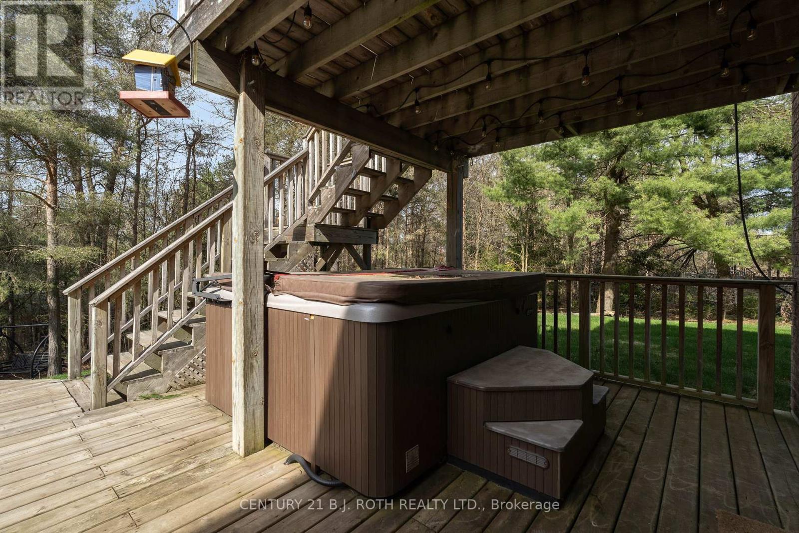 Photo 30 of 68 Davenport Drive, Springwater ON