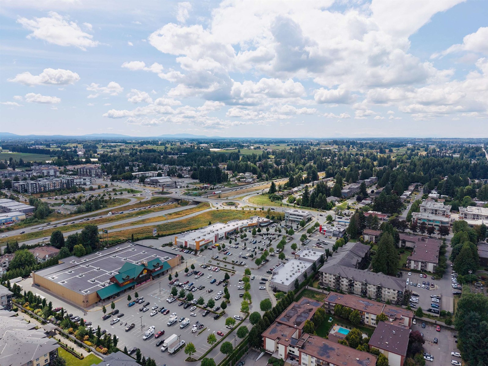 Photo 3 of 102 33850 Fern Street, Abbotsford BC