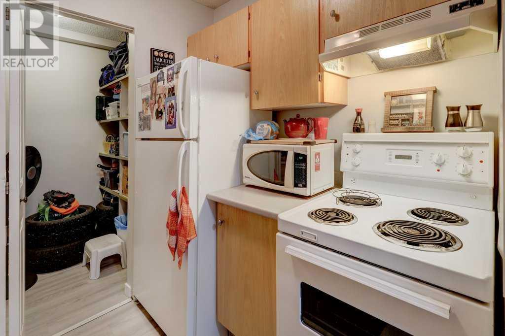 Single Family House for Sale in A  A Street SW Kingsland Calgary 