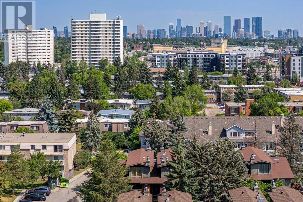 Single Family House for Sale in A  A Street SW Kingsland Calgary 