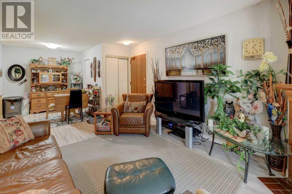 Single Family House for Sale in A  A Street SW Kingsland Calgary 