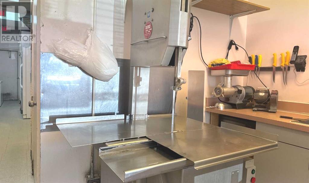Business for Sale in   Centre Street NW Thorncliffe Calgary 