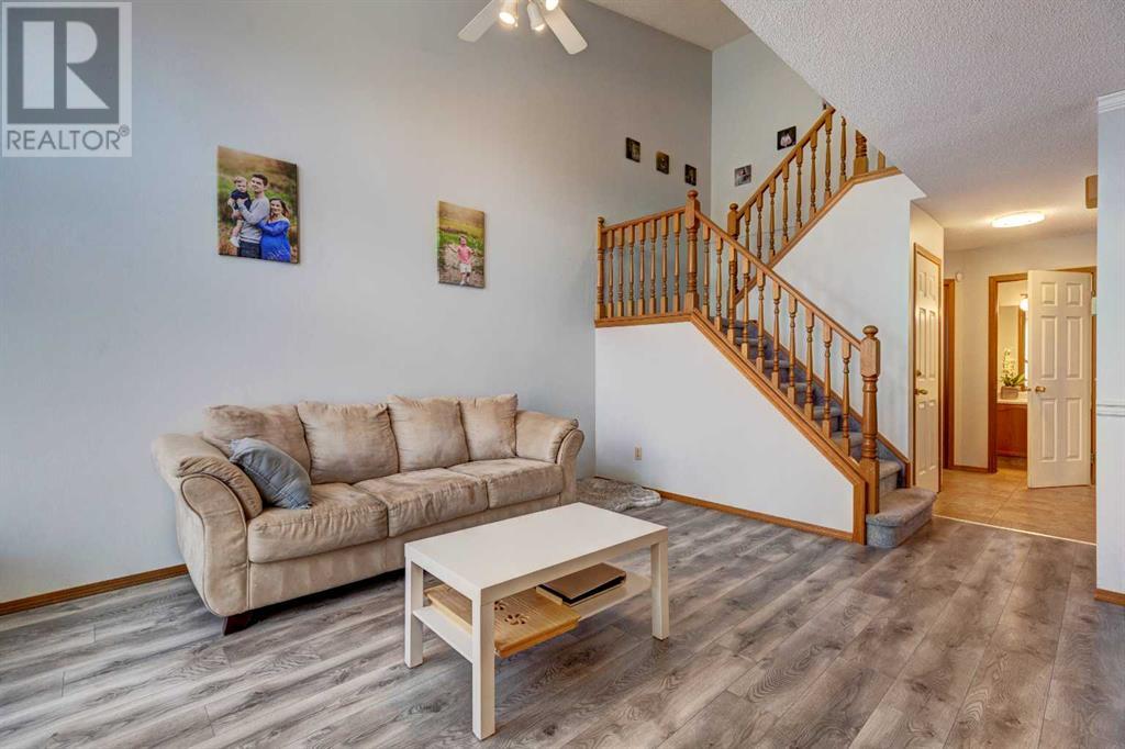 Single Family House for Sale in  Millbank Crescent SW Millrise Calgary 