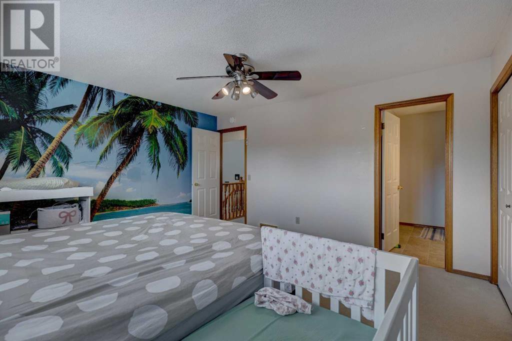 Single Family House for Sale in  Millbank Crescent SW Millrise Calgary 