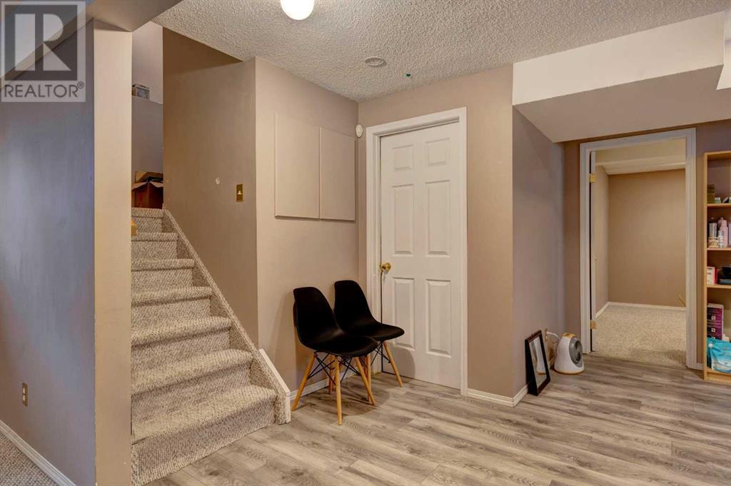 Single Family House for Sale in  Millbank Crescent SW Millrise Calgary 