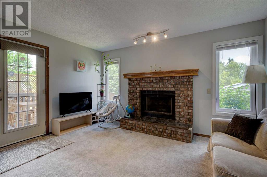 Single Family House for Sale in  Millbank Crescent SW Millrise Calgary 