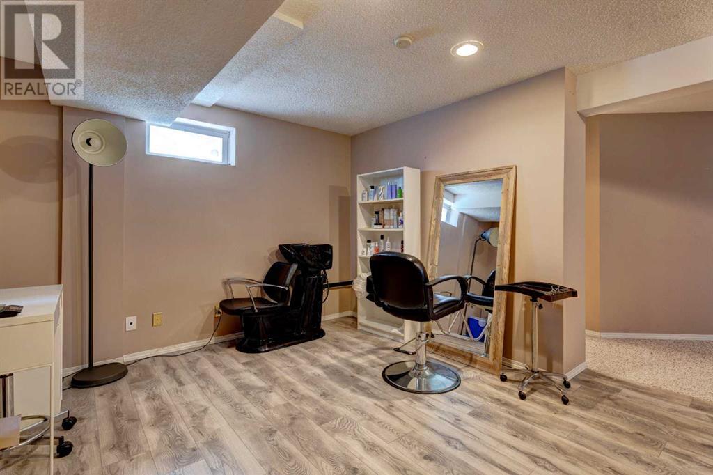 Single Family House for Sale in  Millbank Crescent SW Millrise Calgary 