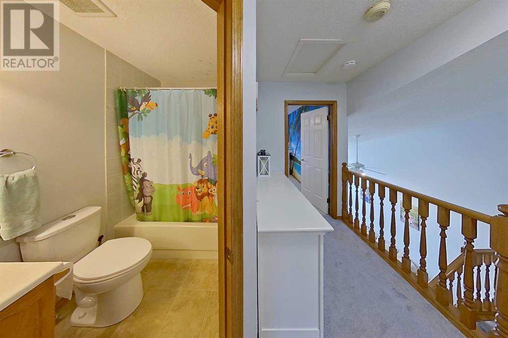 Single Family House for Sale in  Millbank Crescent SW Millrise Calgary 