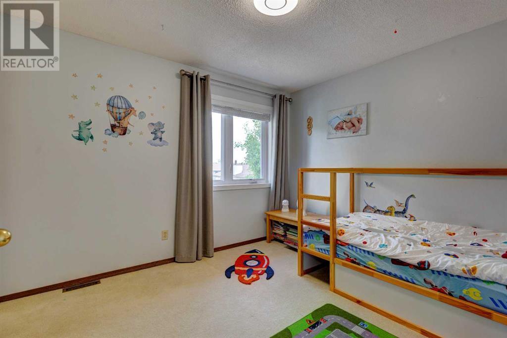 Single Family House for Sale in  Millbank Crescent SW Millrise Calgary 