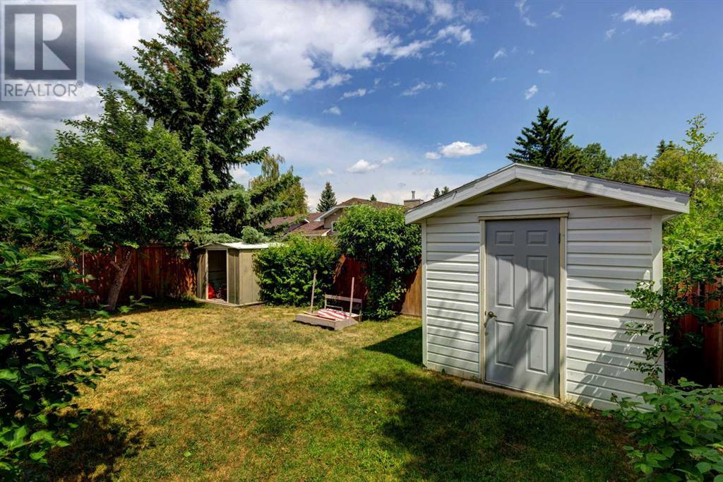 Single Family House for Sale in  Millbank Crescent SW Millrise Calgary 