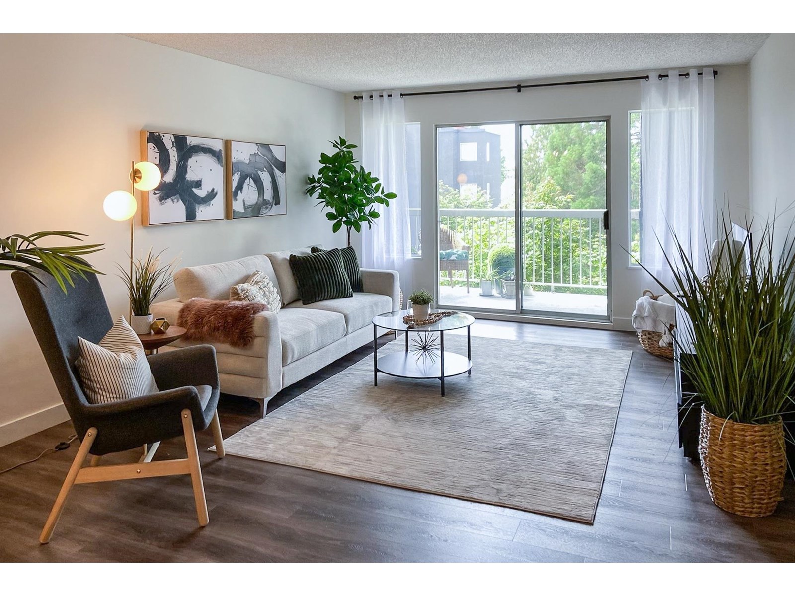 Photo 1 of 202 5700 200 Street, Langley BC