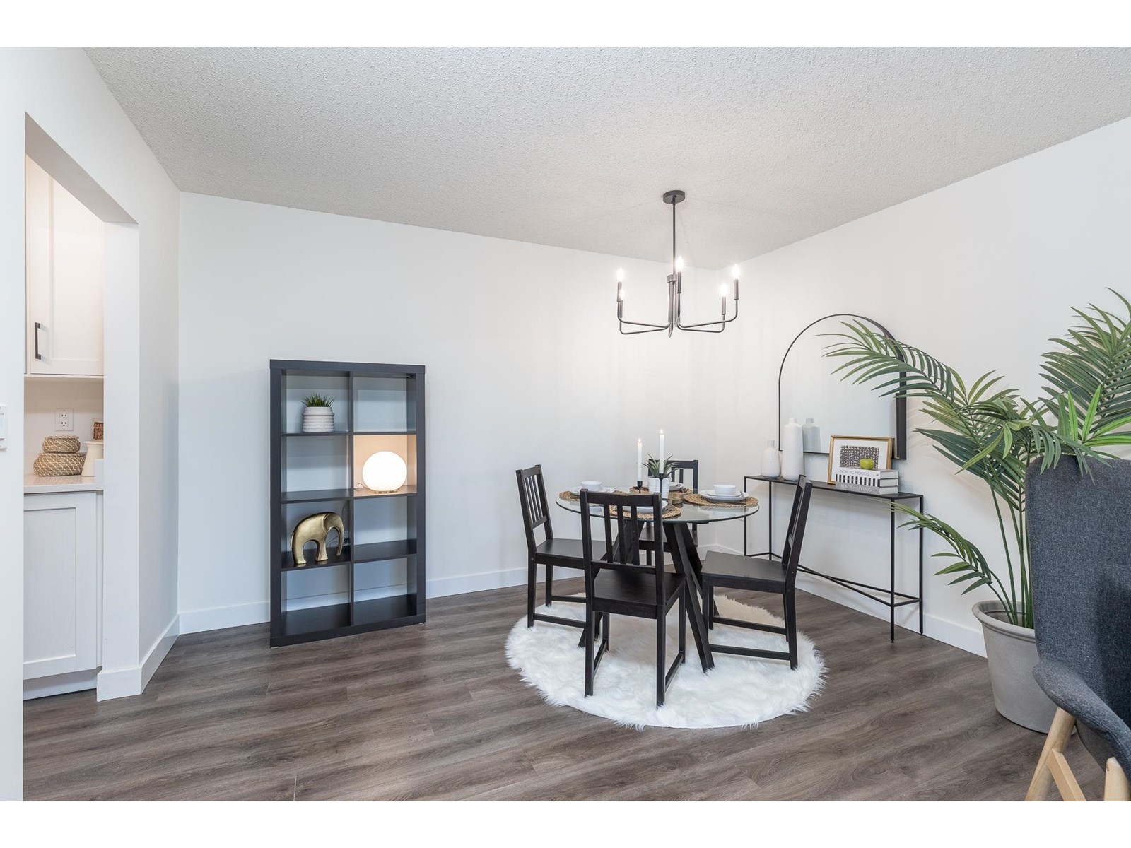 Photo 8 of 202 5700 200 Street, Langley BC