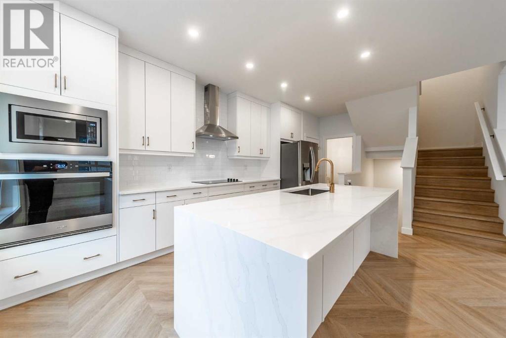 Single Family House for Sale in  Sovereign Common SW Shaganappi Calgary 