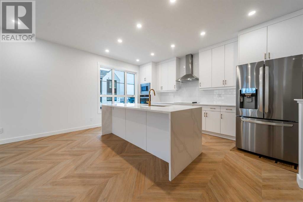 Single Family House for Sale in  Sovereign Common SW Shaganappi Calgary 