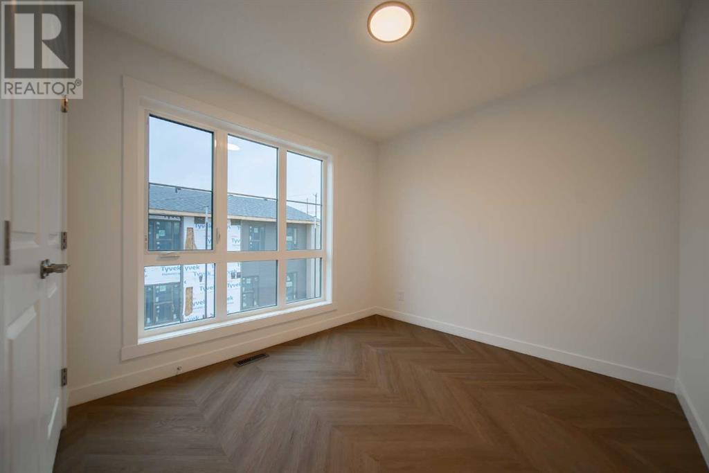 Single Family House for Sale in  Sovereign Common SW Shaganappi Calgary 