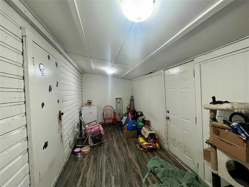 Photo 3 of 422 Salter Street, Winnipeg MB
