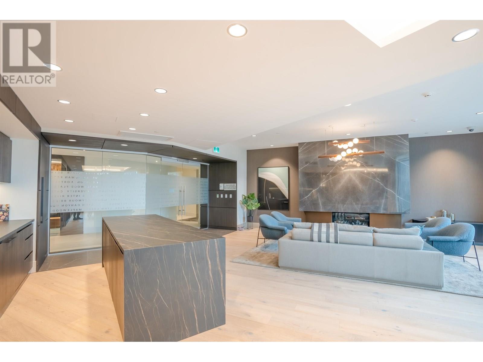 Photo 14 of 1705 1500 Fern Street, North Vancouver BC