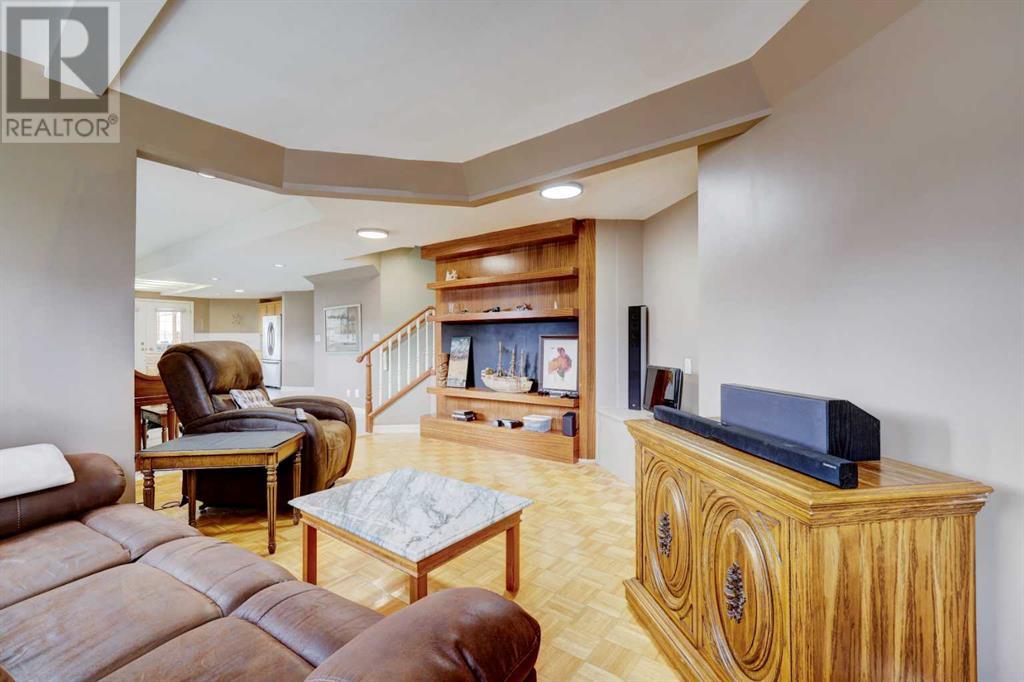 Single Family House Bungalow for Sale in  Santana Bay NW Sandstone Valley Calgary 