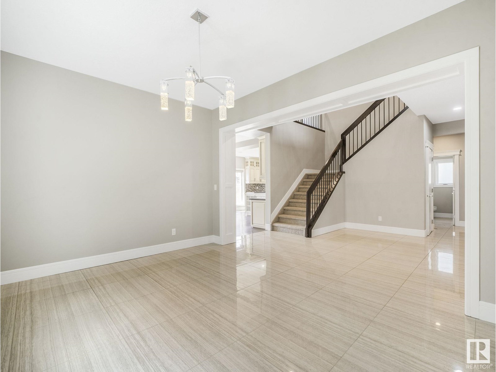 Photo 15 of 2421 Ashcraft Cr Sw, Edmonton AB