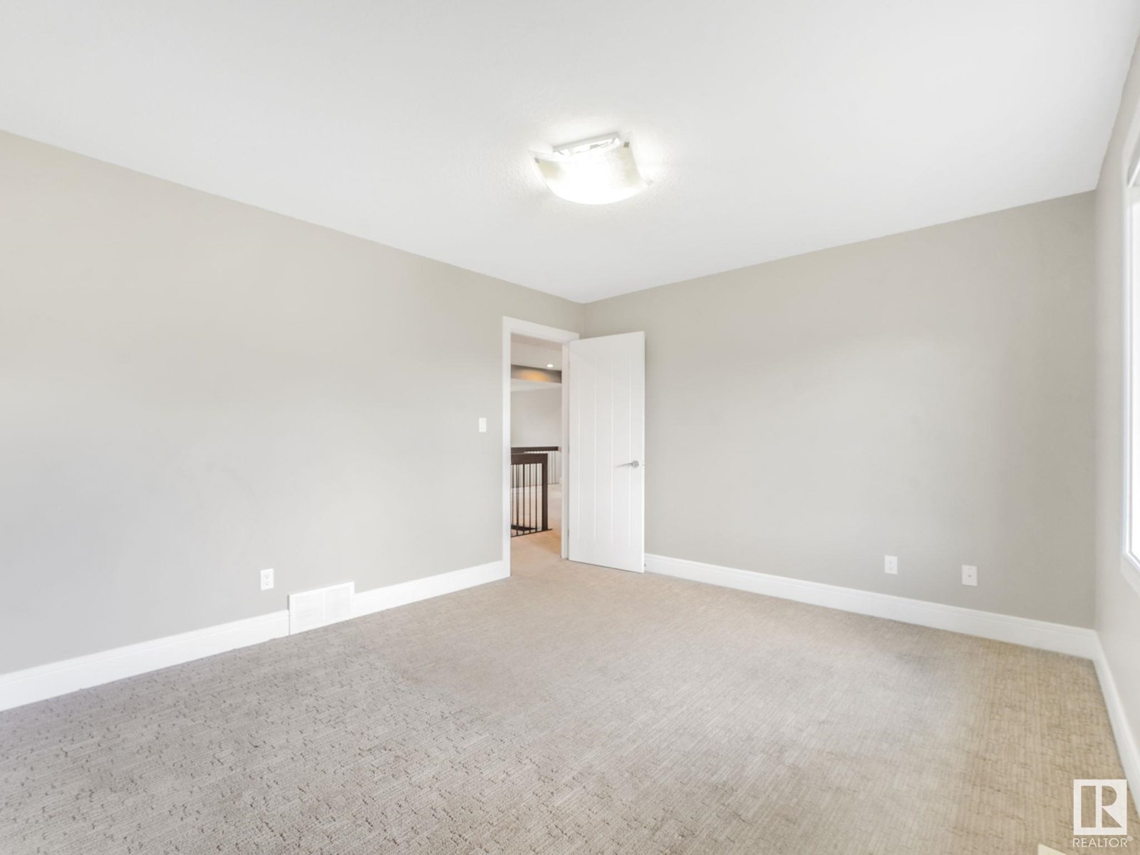 Photo 63 of 2421 Ashcraft Cr Sw, Edmonton AB