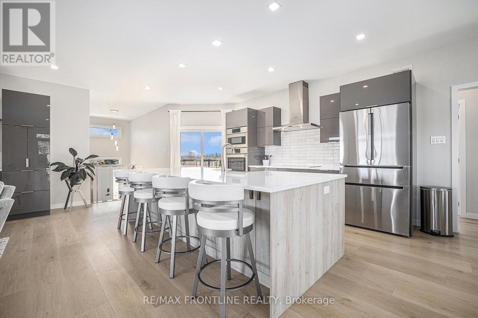 Photo 9 of 462 Althorpe Road E, Tay Valley ON