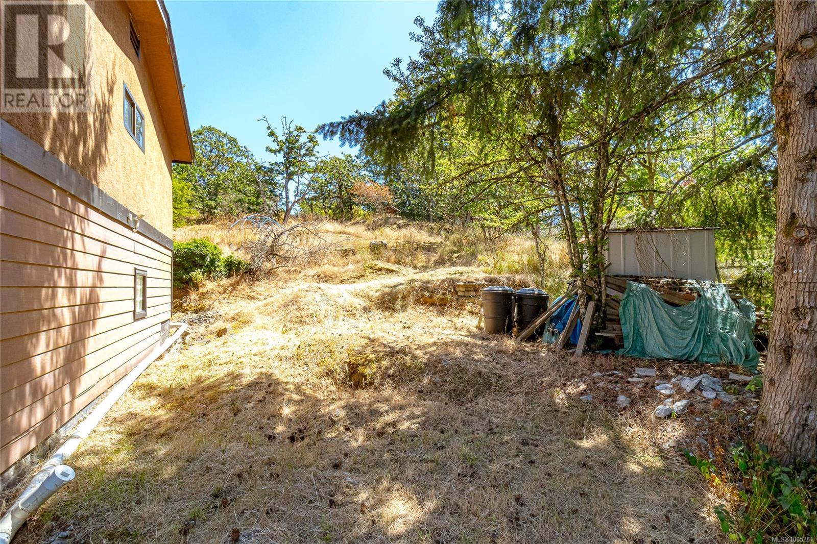  2673 Florence Lake Road, Langford
