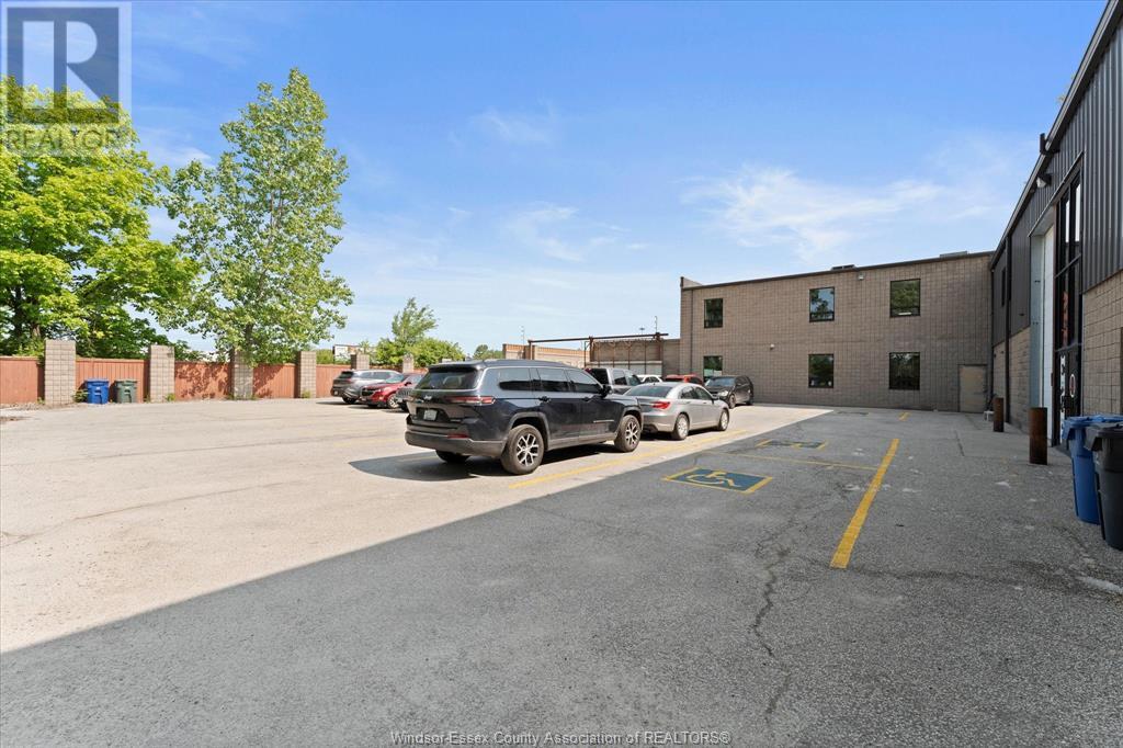 Photo 18 of 1821 Provincial Road, Windsor ON