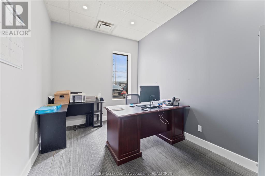 Photo 26 of 1821 Provincial Road, Windsor ON