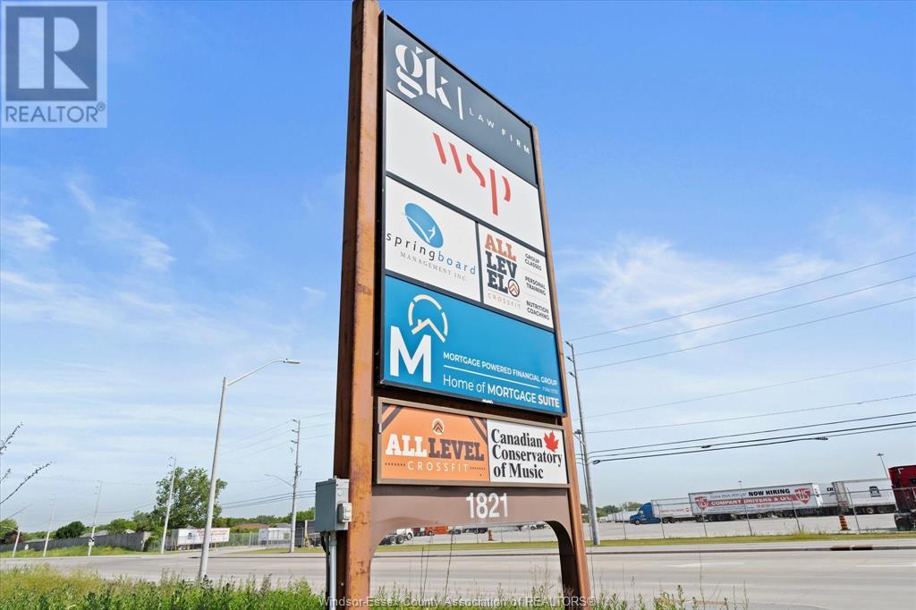 Photo 5 of 1821 Provincial Road, Windsor ON