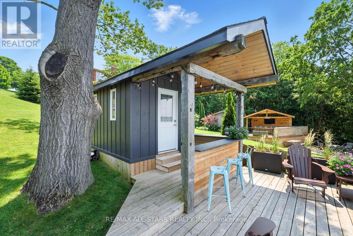 Photo 46 of 18 Pettet Drive, Scugog ON
