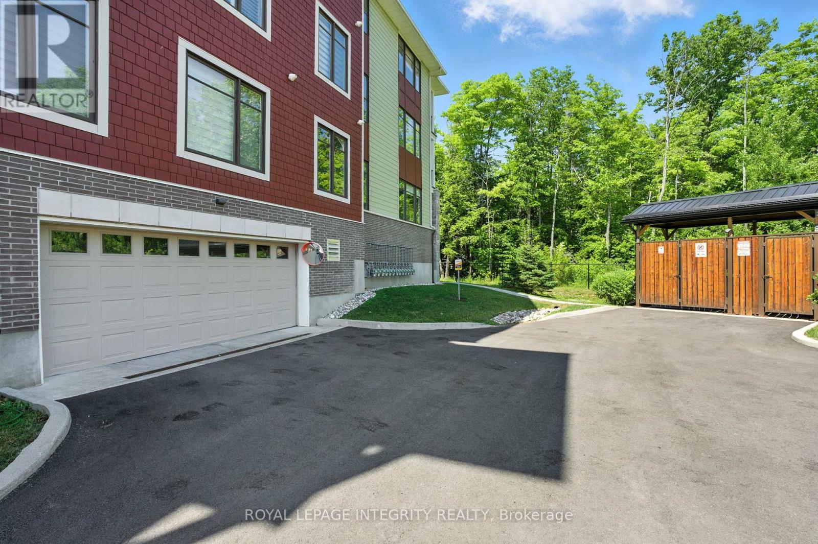 Photo 10 of 103 700 Du Rivage Street, Clarencerockland ON