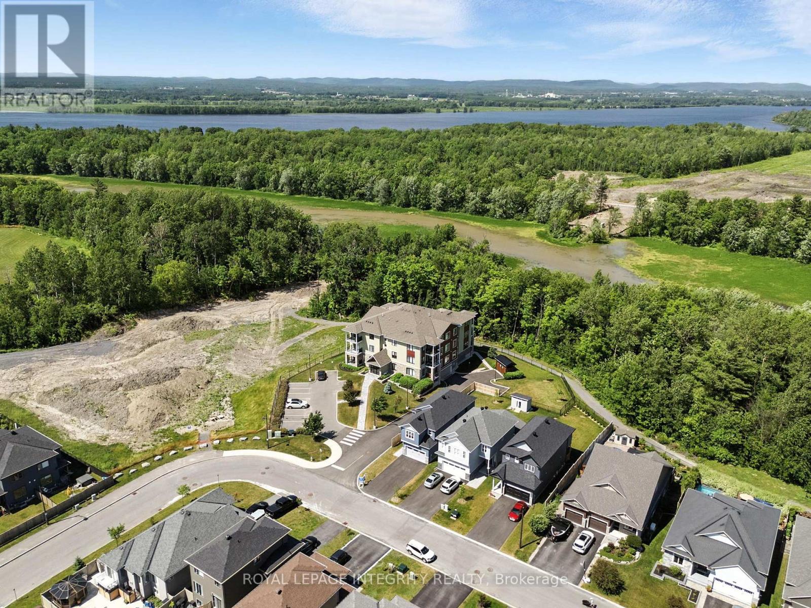 Photo 25 of 103 700 Du Rivage Street, Clarencerockland ON