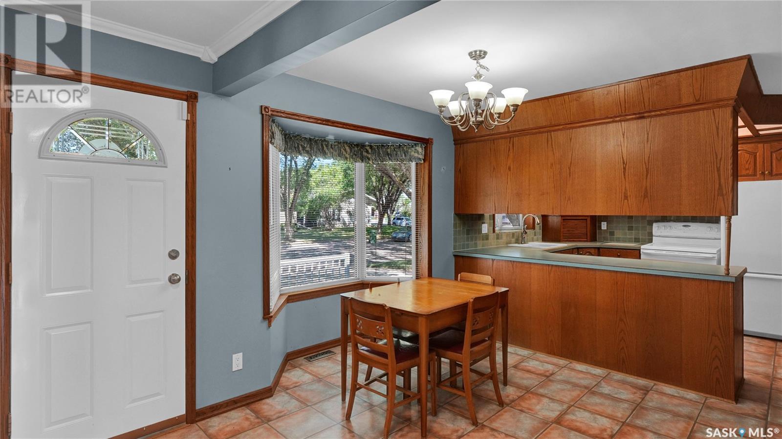 Photo 31 of 4113 Mctavish Street, Regina SK