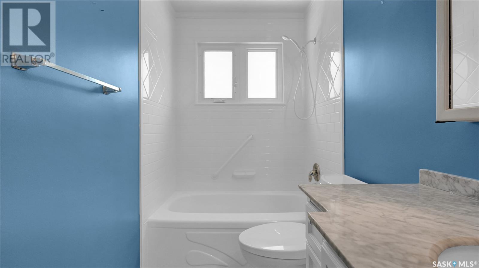 Photo 13 of 4113 Mctavish Street, Regina SK