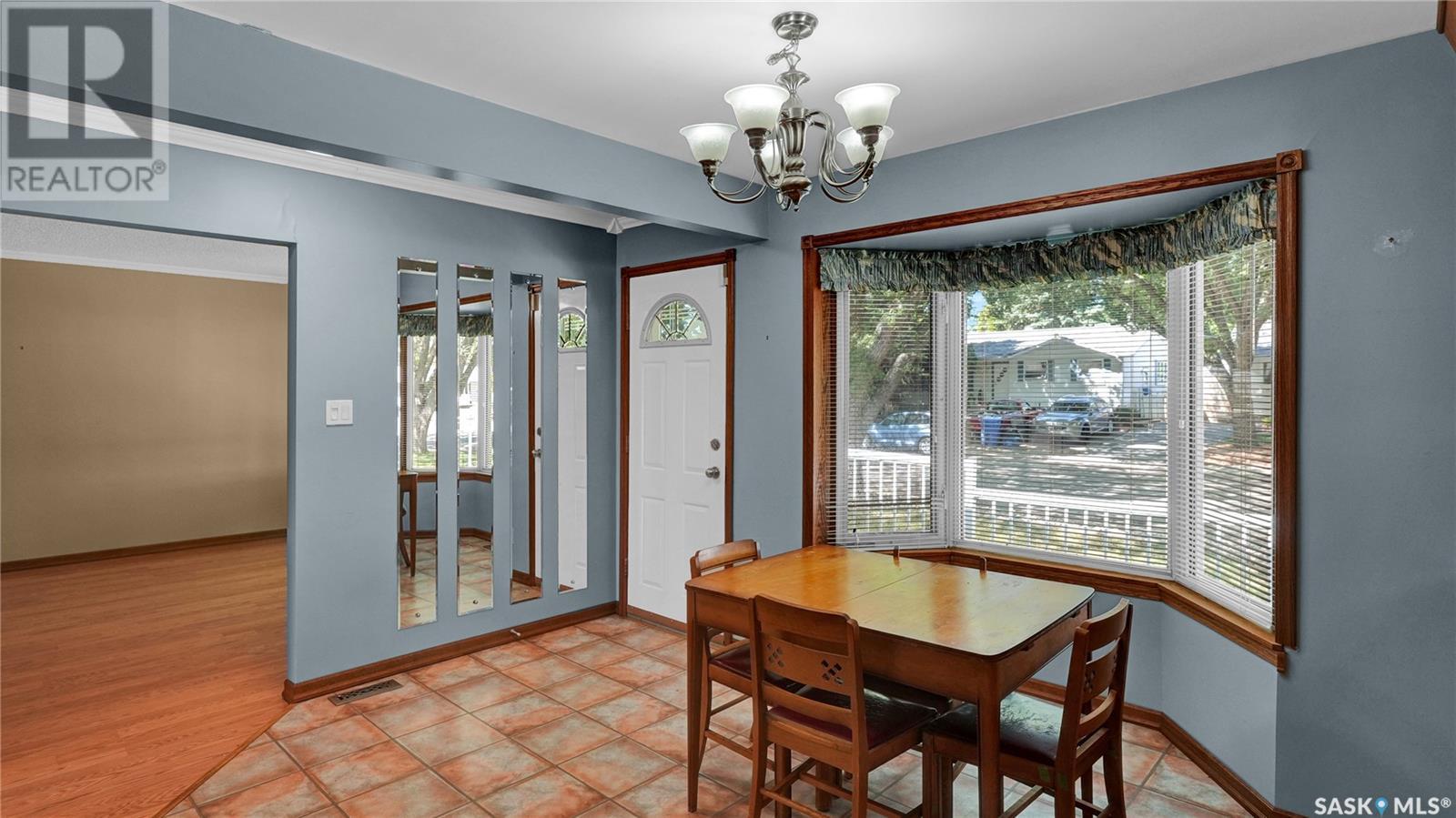 Photo 12 of 4113 Mctavish Street, Regina SK